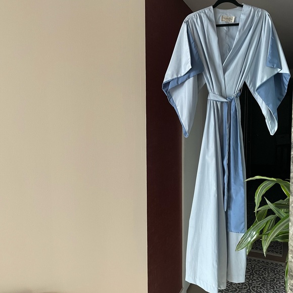 Vintage Christian Dior Robe - Picture 2 of 2